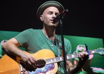 נתן גושן - באתי לחלום - שיר חדש - הופעה חיה 2.1.2020